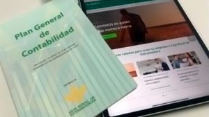 Caja Rural de Extremadura regalará el Plan General de Contabilidad a los estudiantes de Económicas y Empresariales