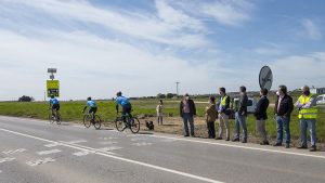 La Diputación de Cáceres instala un sistema de detección de ciclistas en la carretera de Cáceres a Casar