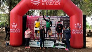 Antonio Cerezo y Aurora Herrador ganan el Duatlón Cross Puebla