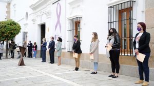 La Asamblea conmemora el Día de la Mujer con un acto institucional. Grada 155