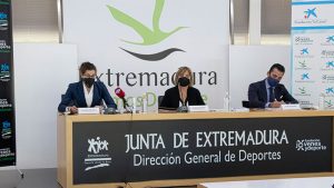 CaixaBank y la Fundación Jóvenes y Deporte firman un acuerdo de colaboración