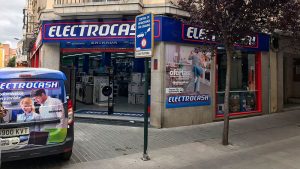 Electrocash abre tres nuevos establecimientos en Badajoz, Azuaga y Lepe
