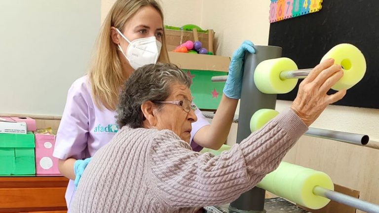 El centro de Alzheimer Recuerda Don Benito celebra su décimo octavo aniversario