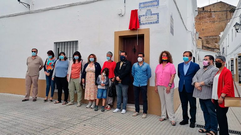 Olivenza inaugura su Plaza de la Diversidad sustituyendo al Paseo de General Infante