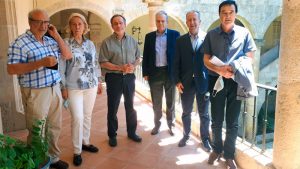 El director general de Patrimonio Cultural visita la sede de la Fundación Xavier de Salas, que será más accesible