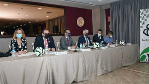 La Federación Extremeña de Fútbol celebra su asamblea anual y planifica su futuro