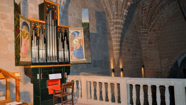 Miguel del Barco graba un disco sobre Sebastián Aguilar de Heredia con el órgano de Garrovillas de Alconétar