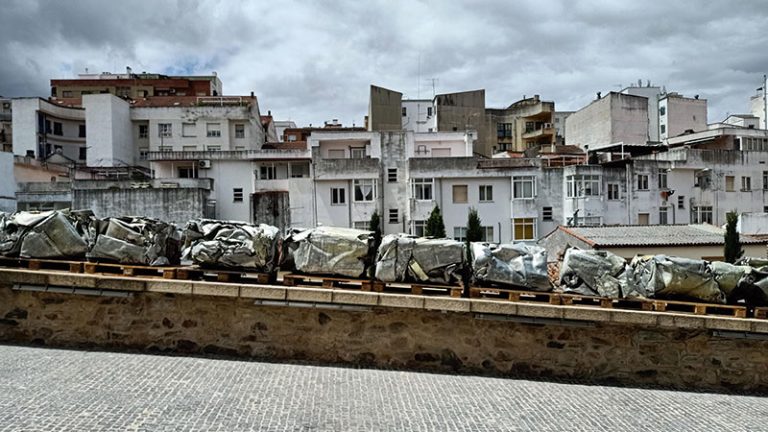 Conservar lo efímero. Arte público y registro en Cáceres Abierto 2021. Grada 158. Lanzarte