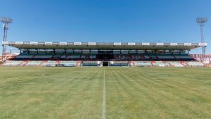 El Ayuntamiento de Mérida abre el plazo de adjudicación para la renovación del césped del Estadio Romano