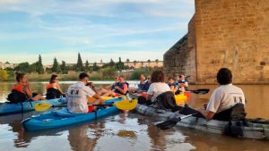 Fundación CB promueve el conocimiento del río Guadiana en kayak