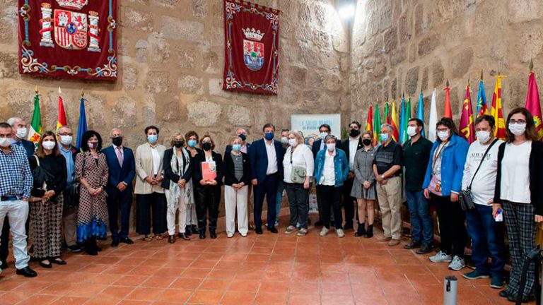 Feafes celebra el Día de la Salud Mental en la sede de la Presidencia de la Junta de Extremadura