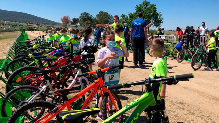 La Federación Extremeña de Triatlón pone en marcha el circuito 'Duatlón Divertido Judex Menores'