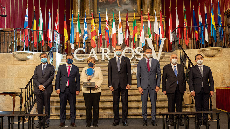 Angela Merkel recibe el XIV Premio Europeo Carlos V. Grada 160. Fundación Yuste