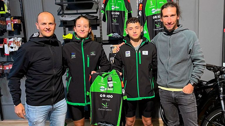 María Murillo y David Vizcaíno se incorporan al Extremadura-Ecopilas