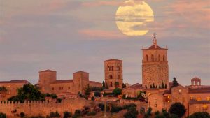El Ayuntamiento de Trujillo publica la convocatoria de subvenciones para la próxima Cabalgata de Reyes