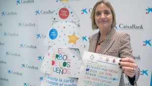 Programa de CaixaBank 'El árbol de los sueños' para entregar juguetes a niños en situación de vulnerabilidad