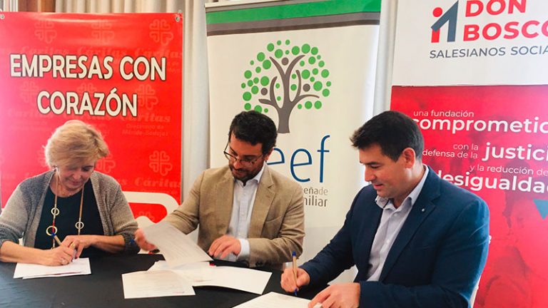 La Asociación Extremeña de la Empresa Familiar ayudará a Cáritas Mérida-Badajoz y a la Fundación Don Bosco