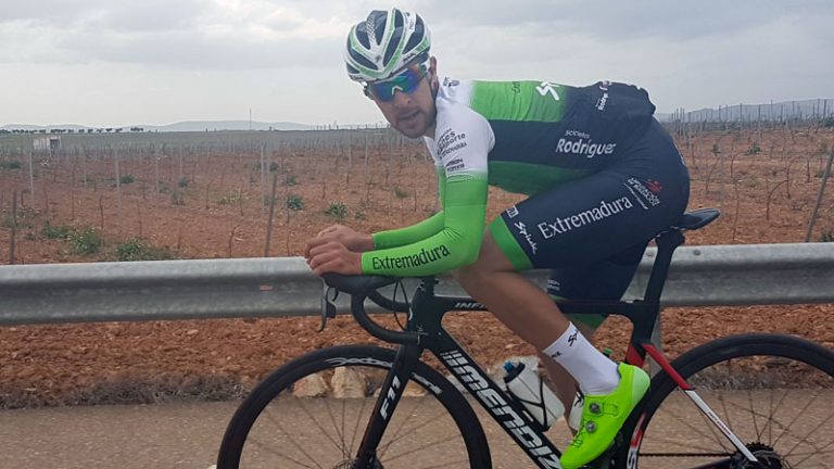 El Bicicletas Rodríguez Extremadura pierde a su único corredor élite y a un director deportivo