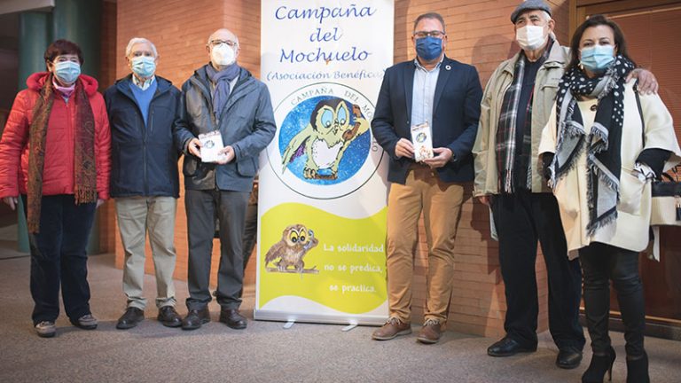 Comienza una nueva edición de la iniciativa solidaria emeritense 'Cargue usted con el mochuelo'