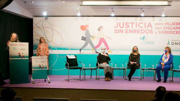 La ONCE facilita el acceso a la Justicia a las mujeres con discapacidad visual y a los profesionales del sector