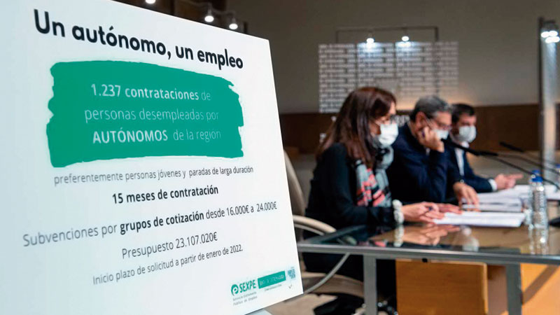 ‘Un autónomo-Un empleo’ incentiva la contratación de personas desempleadas por parte de autónomos. Grada 163. Sexpe