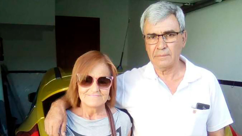Manuel Báez, ‘el Rejo’, es despedido por sus vecinos tras una larga enfermedad
