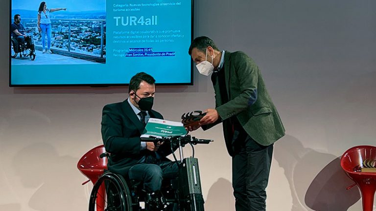 El Reto 2022 FiturNext premia a la iniciativa de Predif 'TUR4all' por su contribución a la accesibilidad en el turismo