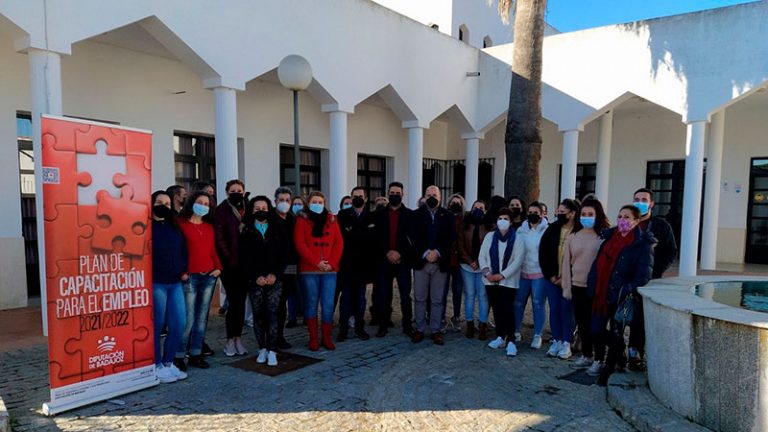 Campillo de Llerena acoge formación sobre atención a personas dependientes en instituciones sociales