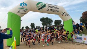 La Finca Doña Blanca de Don Benito abre el Circuito Triatlón Divertido Judex Menores