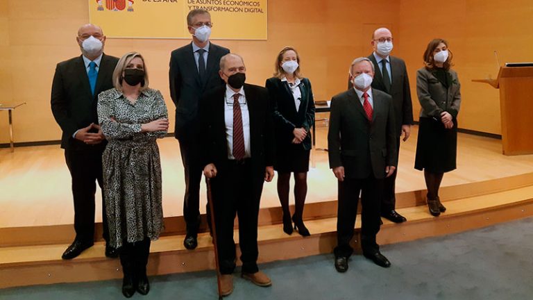 La Plataforma de Mayores y Pensionistas valora el protocolo bancario para la inclusión financiera de las personas mayores