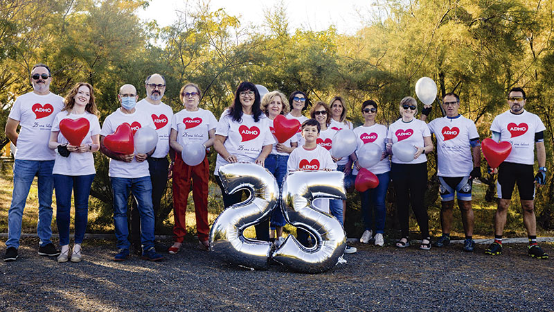 25 años de ADMO, la Asociación extremeña para la donación de médula ósea. Grada 165. Primera fila
