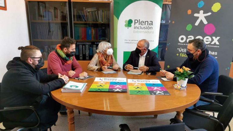La Junta de Extremadura y Plena inclusión Extremadura convocan los premios Oacex 2022. Grada 165. Sepad