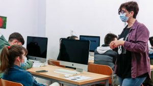 El Ayuntamiento de Mérida organiza un taller sobre discapacidad en el instituto Extremadura