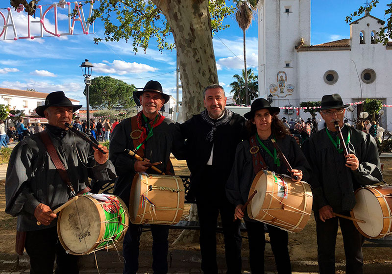 Asociación de tamborileros 'Santiago Béjar' (Plasencia). Foto: Cedida