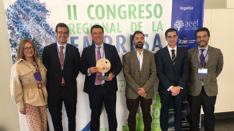 Más de 250 empresas se reúnen en el Segundo Congreso Regional de la Empresa Familiar