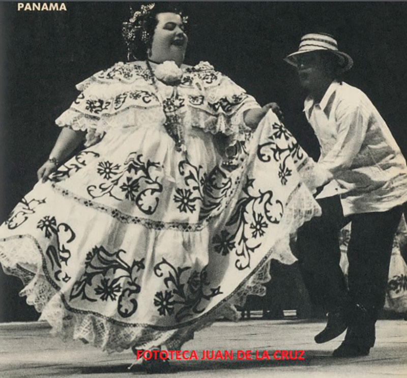 Asociación Folklórica Universitaria de Panamá. 1959
