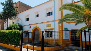 El Ayuntamiento de Mérida colaborará con el centro Padre Cristóbal de Cáritas Diocesana