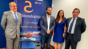 La Institución Ferial de Cáceres y Cajalmendralejo renuevan su colaboración