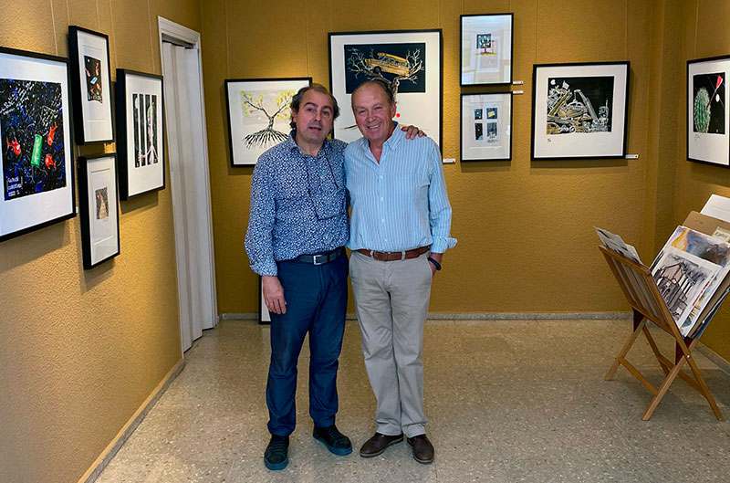 Miguel Ángel Gartzia y Plácido Ramírez en la galería Arte Joven. Foto: Cedida