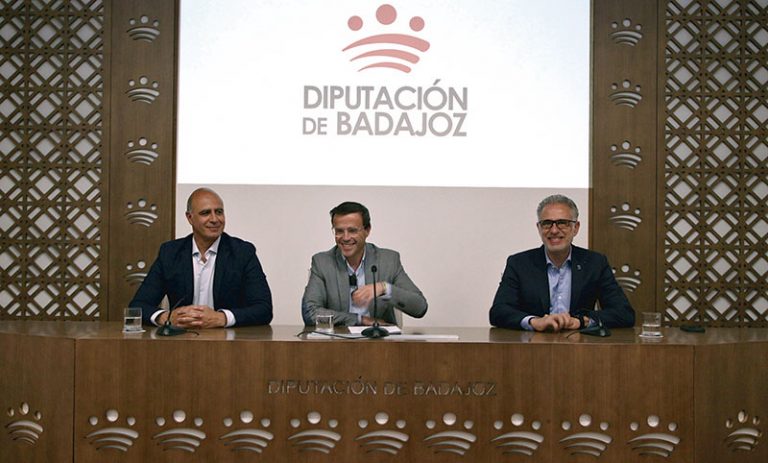 La Diputación de Badajoz pone a disposición de los municipios 16 millones de euros de préstamos a interés cero. Grada 168
