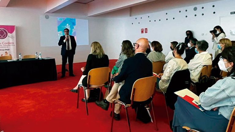 Plasencia acoge la I Jornada sobre atención a las mujeres con adicciones. Grada 168. Sepad