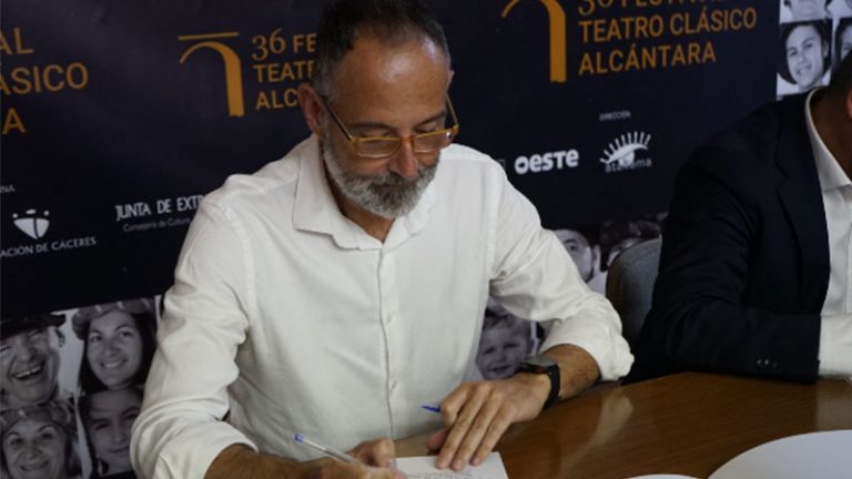 Entrevista al director del Festival de Teatro Clásico de Alcántara, Francisco Palomino