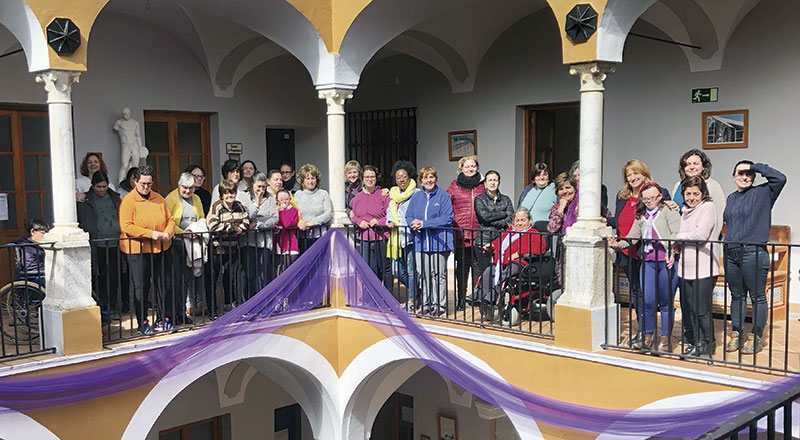 Participantes en el curso para mujeres con discapacidad celebrado en Zafra. Foto: Cedida