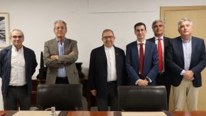 Firmado el convenio de colaboración con la Catedral de Badajoz