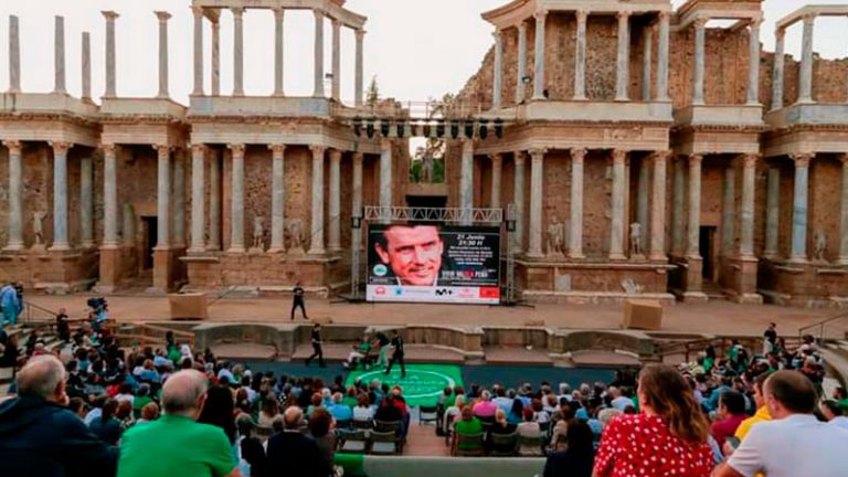 ELA Extremadura en el Camp Nou para recaudar fondos