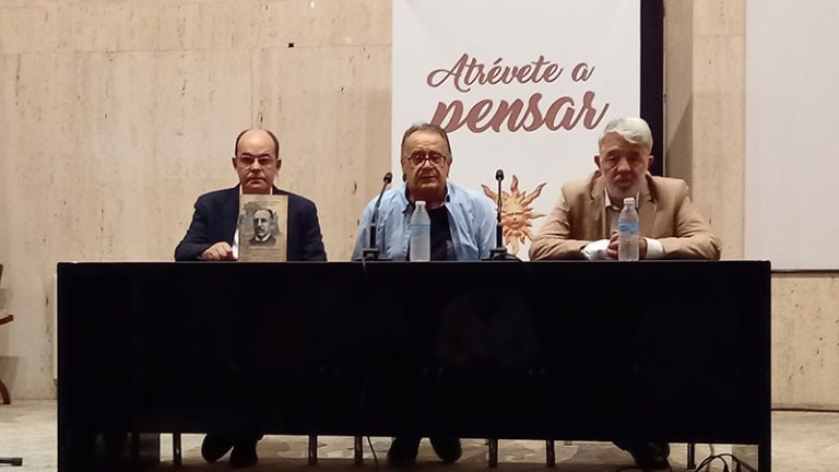 La obra biográfica 'Juan Muñoz Chaves. La defensa del liberalismo o el 'chavismo'' se presenta en Cáceres