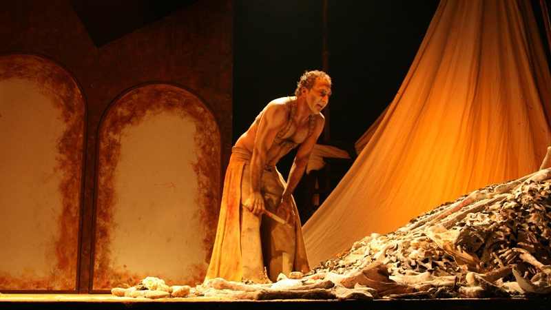 José Vicente Moirón en 'Hamlet'. Compañía E de estreno. Foto: Cedida