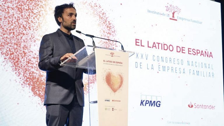 El Instituto de la empresa familiar celebra en Cáceres su XXV Congreso nacional. Grada 171
