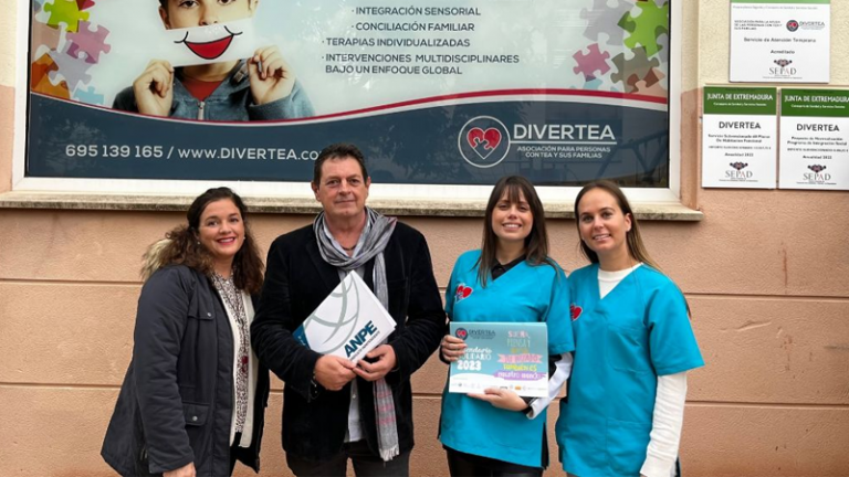 El sindicato ANPE donará a Divertea los beneficios de su canción en homenaje a los docentes extremeños