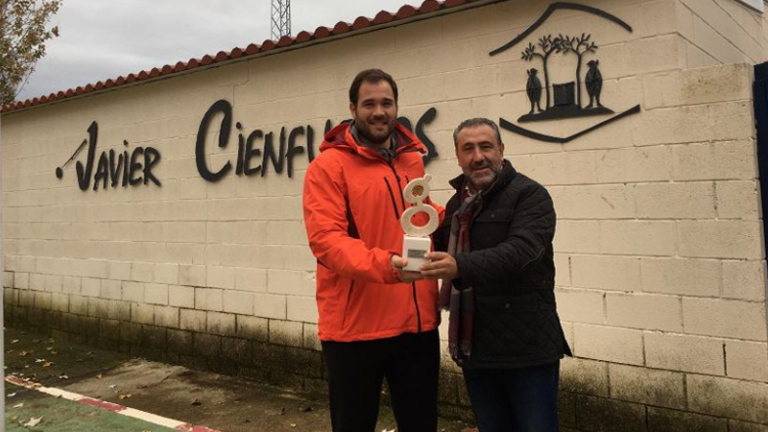 Una tarde con... Javier Cienfuegos. José Luis Molina Bolaños